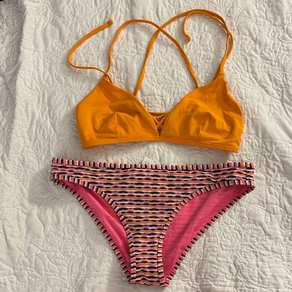 Athleta Vibrant Orange and Pink Swimwear